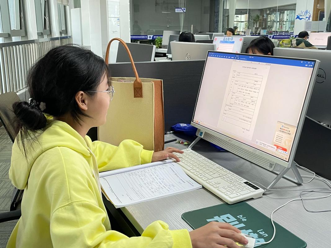 Word與Excel數(shù)據(jù)互通 自動生成報(bào)告的技術(shù)解析與培訓(xùn)指南